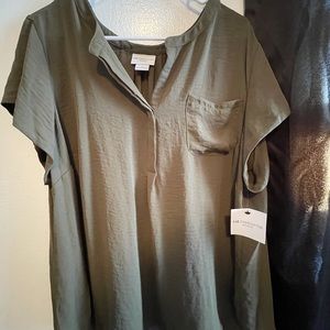 Women’s plus size top